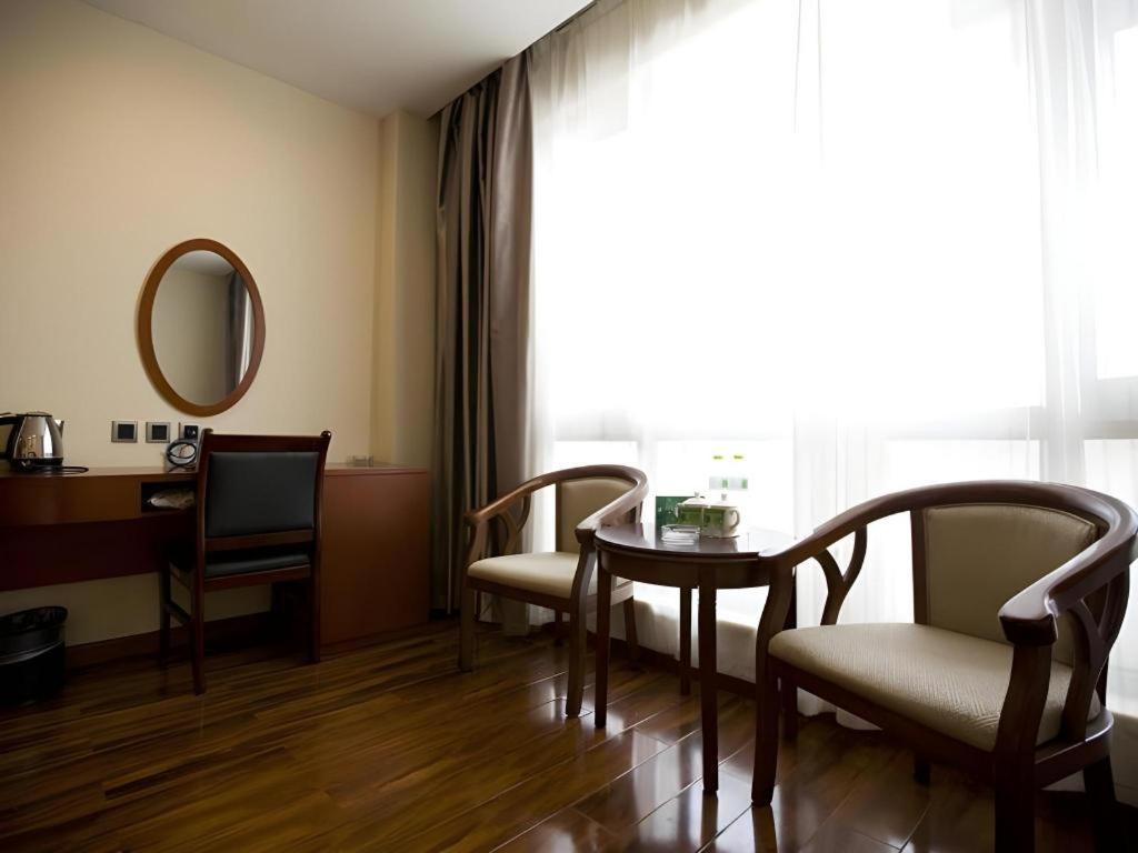 Greentree Inn Jining Yanzhou Jiuzhou Fangyuan Business Hotel Экстерьер фото