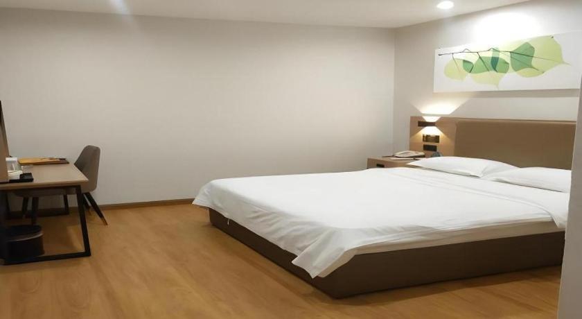Greentree Inn Jining Yanzhou Jiuzhou Fangyuan Business Hotel Экстерьер фото